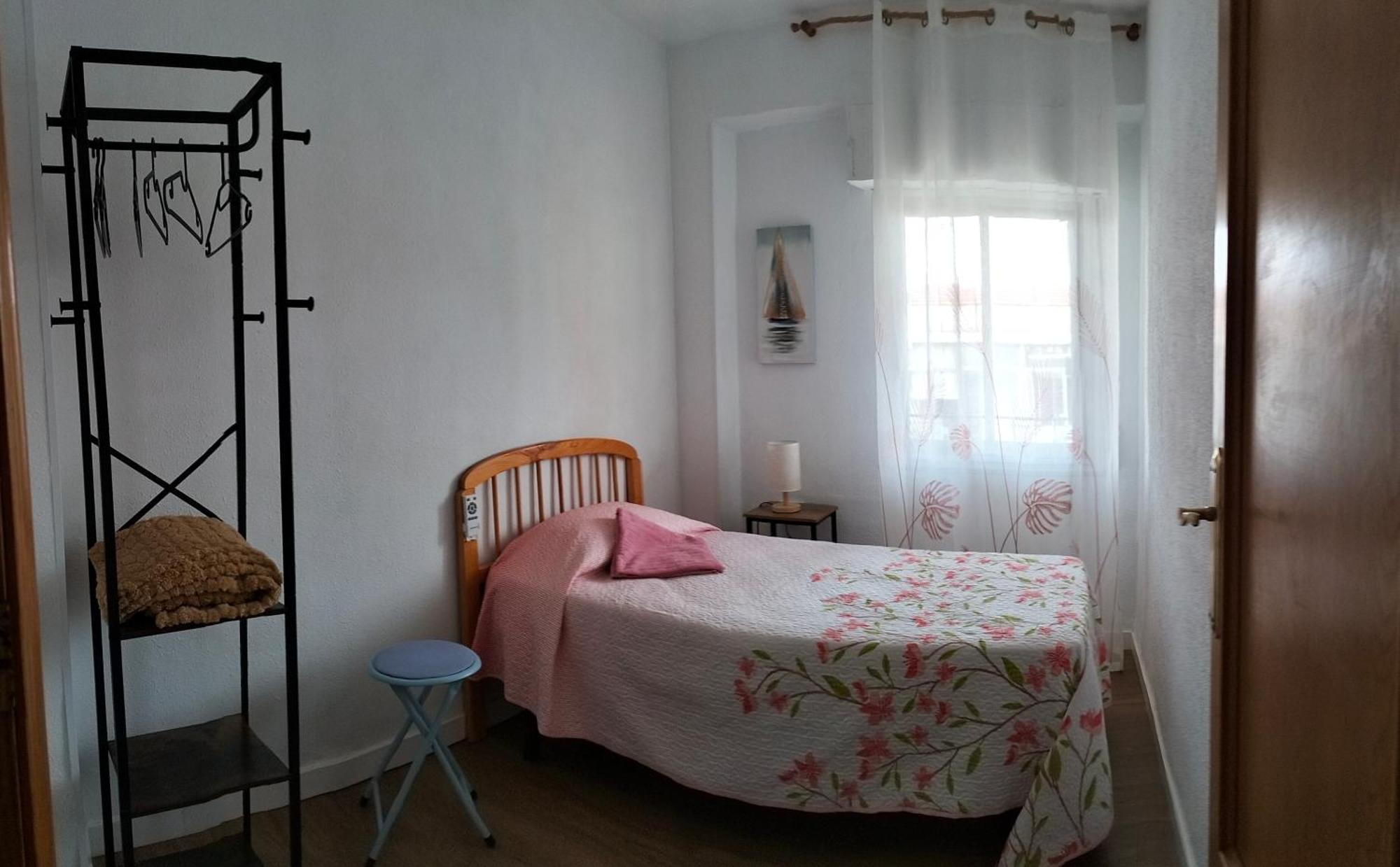 אליקאנטה Ricardo Hostal Apartamento 3 Habitaciones מראה חיצוני תמונה